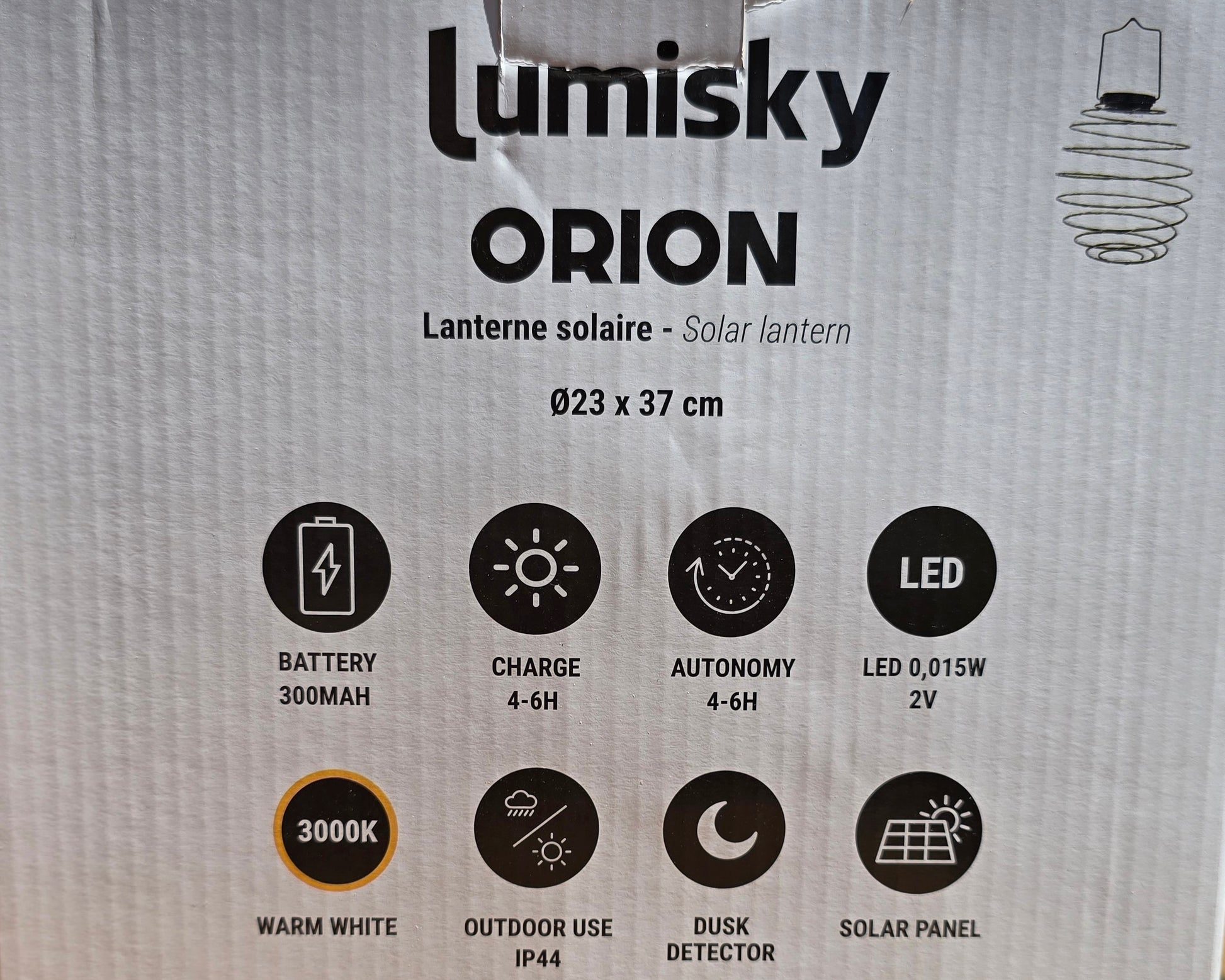 Boîte packaging Lumisky ORION avec caractéristiques techniques : batterie 300mAh, charge 4-6h, autonomie 4-6h, LED 0.015W, 3000K blanc chaud, IP44, capteur crépusculaire, panneau solaire